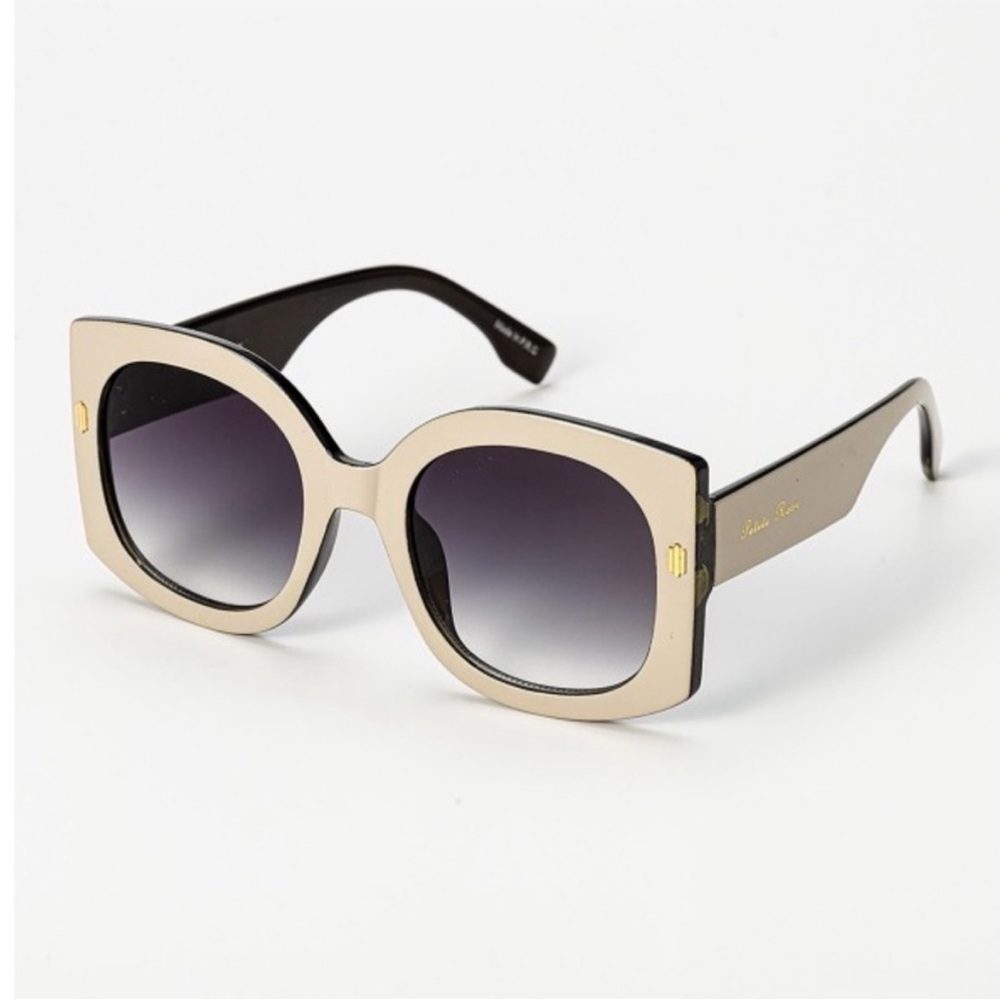 Retro Oversized Square Beige Sunglasses